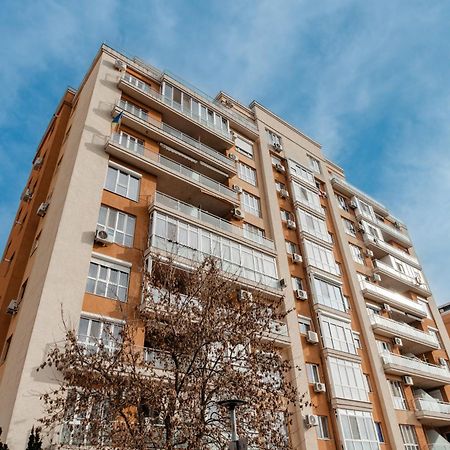 Ferienwohnung Penthouse Aeroport Iasi Exterior foto