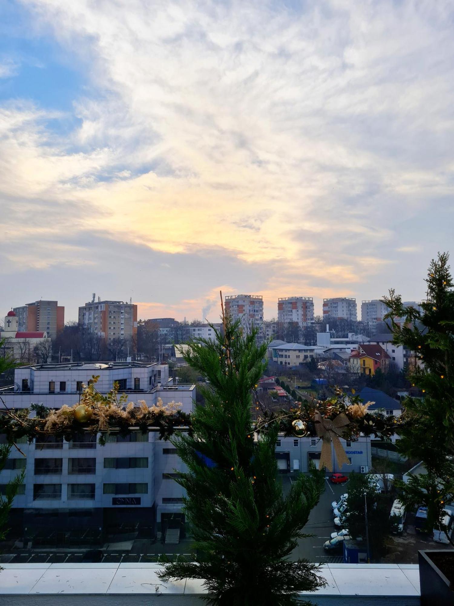 Ferienwohnung Penthouse Aeroport Iasi Exterior foto