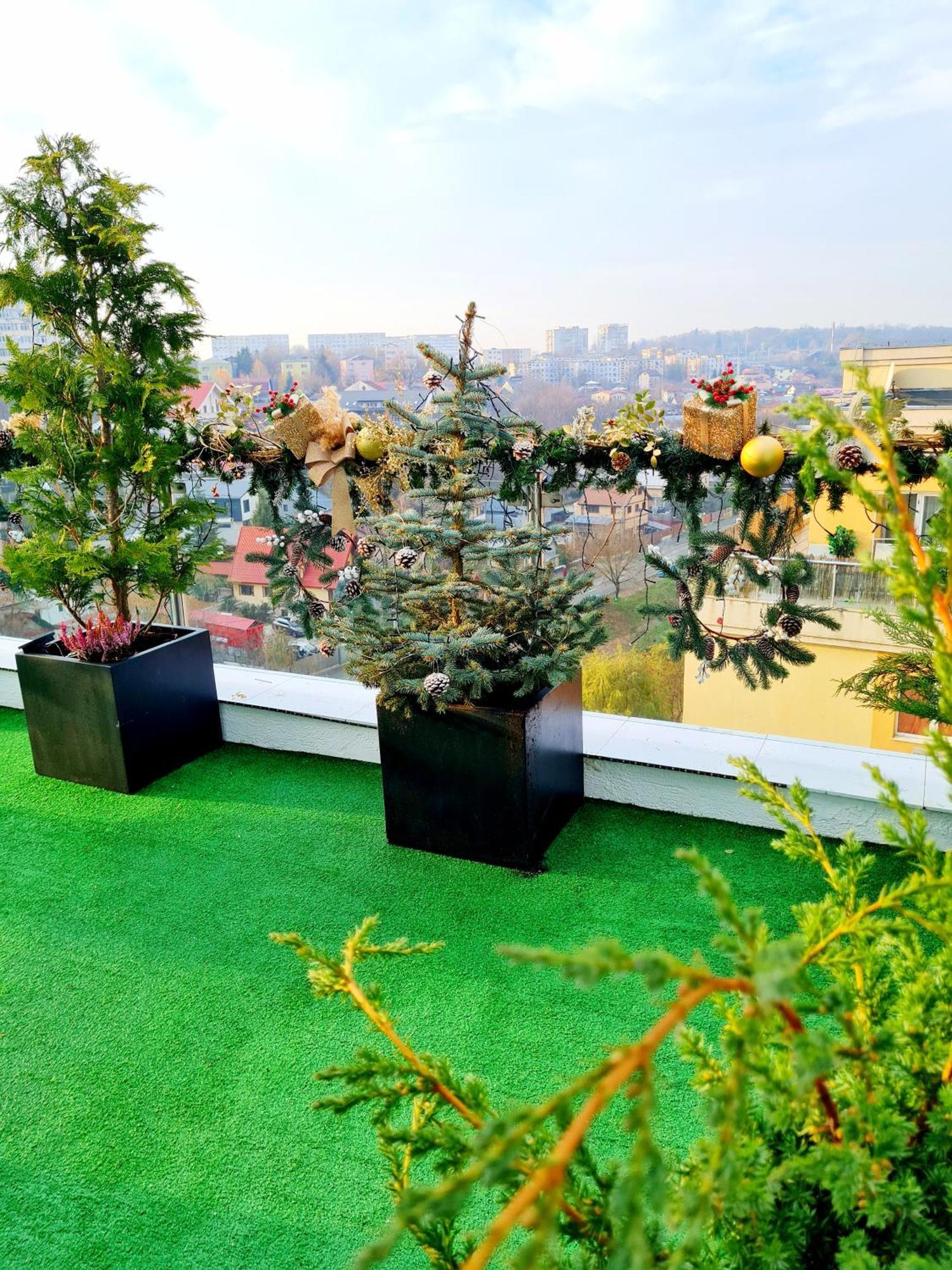 Ferienwohnung Penthouse Aeroport Iasi Exterior foto