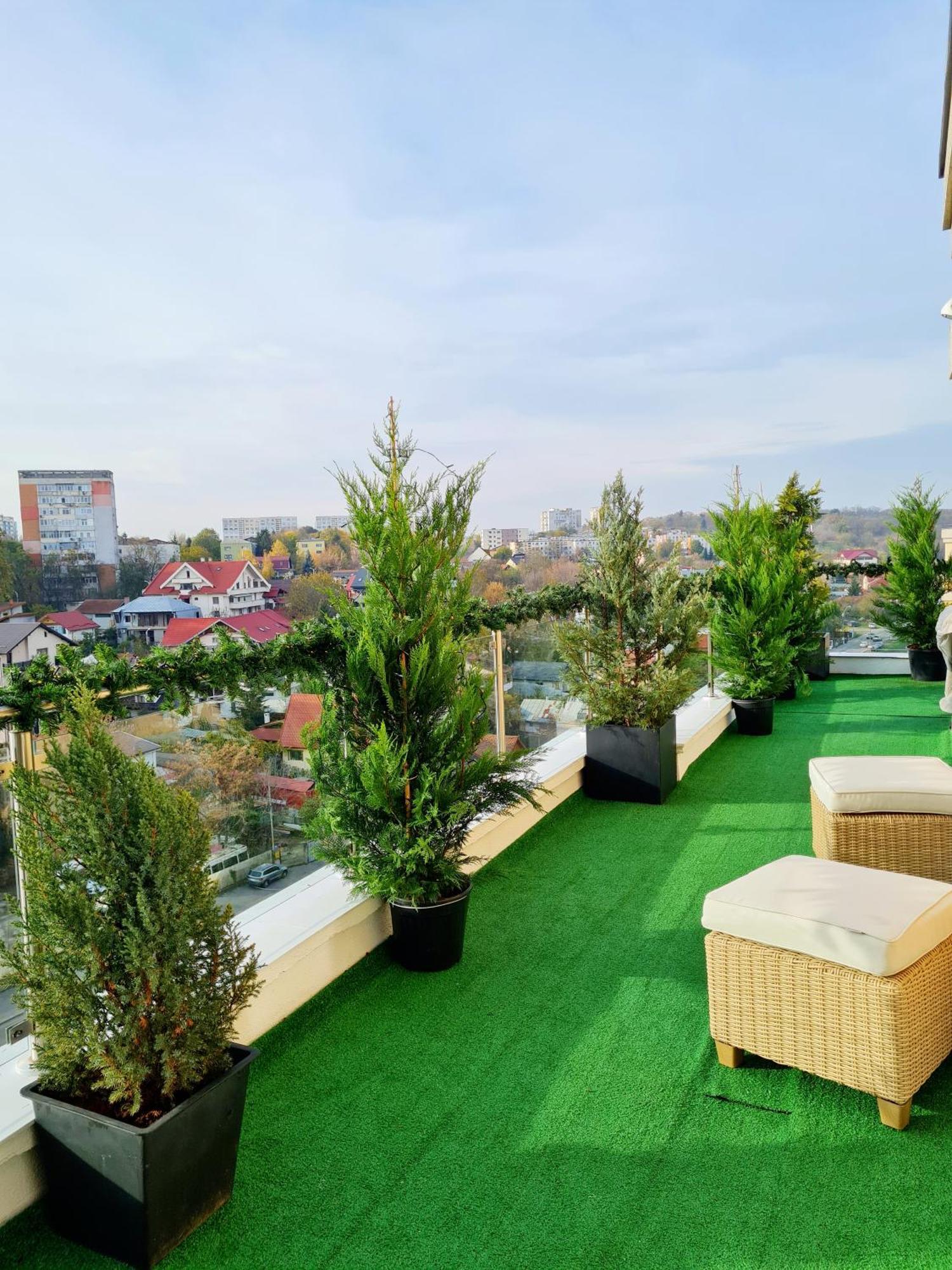Ferienwohnung Penthouse Aeroport Iasi Exterior foto