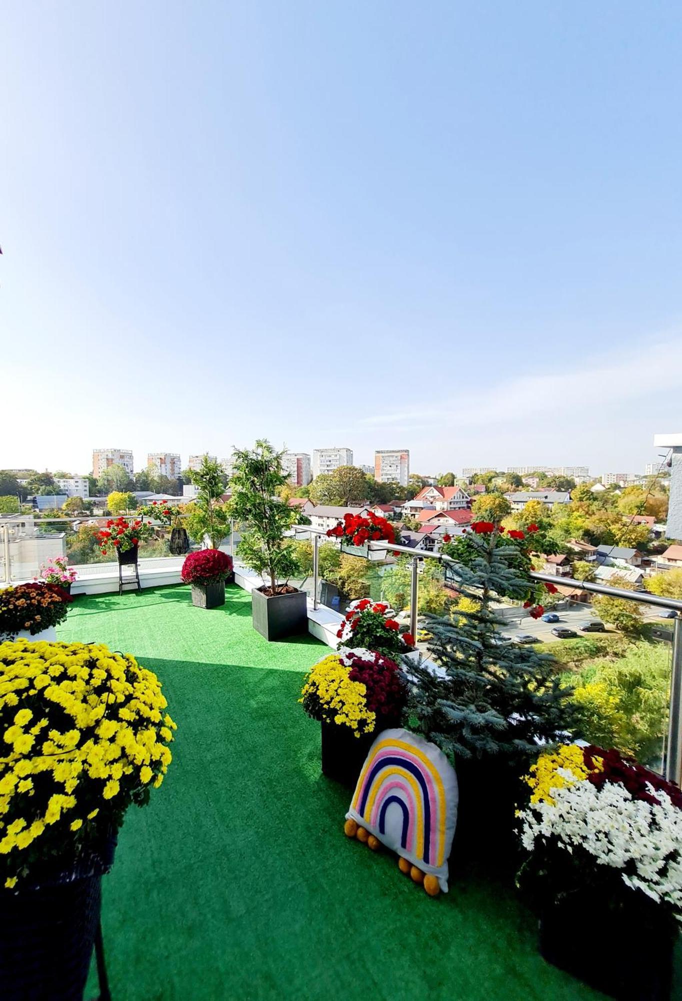 Ferienwohnung Penthouse Aeroport Iasi Exterior foto